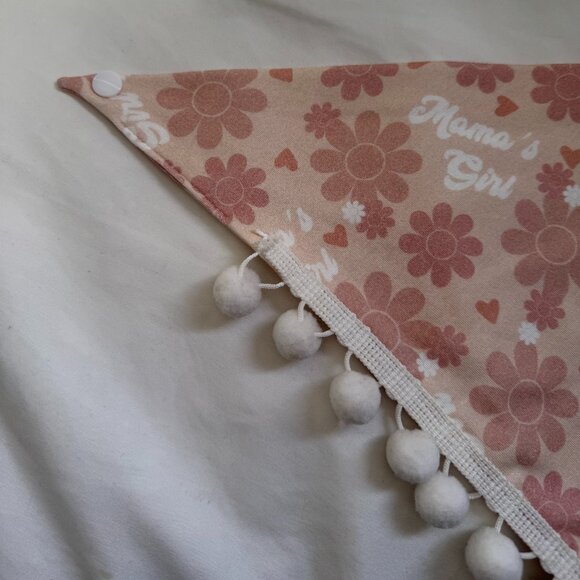 EUC Loic by Design Mama's Girl Mother's Day Dog Bandana with Poms, Pink Daisy, M - Picture 2 of 13